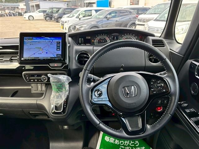 HONDA N BOX CUSTOM 2022 Image 31