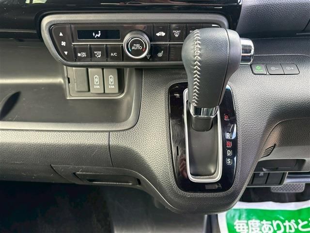 HONDA N BOX CUSTOM 2022 Image 31