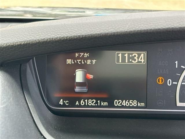 HONDA N BOX CUSTOM 2022 Image 31