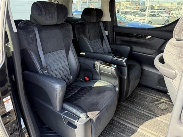 TOYOTA VELLFIRE 2016 Image 31