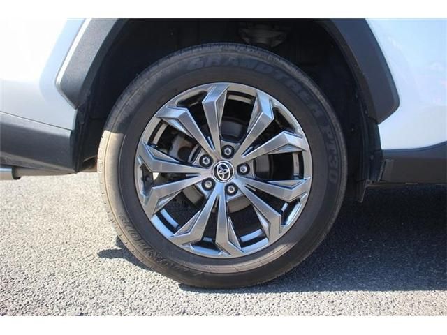 TOYOTA RAV4 HYBRID 4WD 2022 Image 31