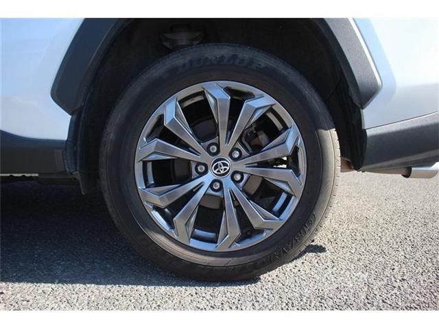 TOYOTA RAV4 HYBRID 4WD 2022 Image 31