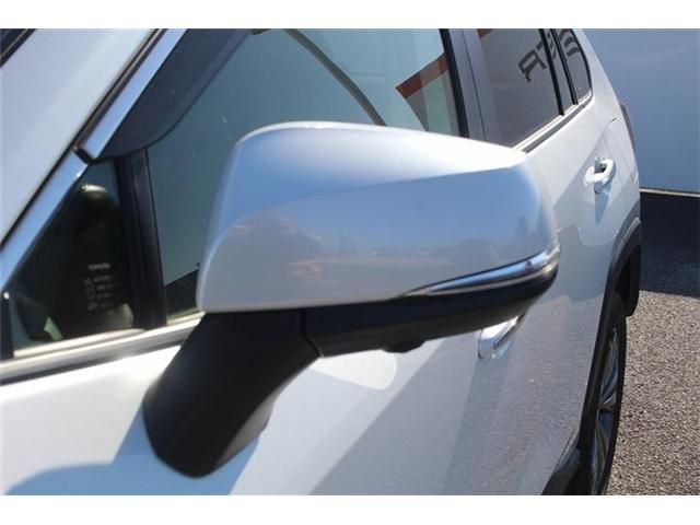 TOYOTA RAV4 HYBRID 4WD 2022 Image 31