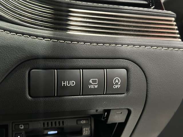 TOYOTA LEXUS LS500 2018 Image 31