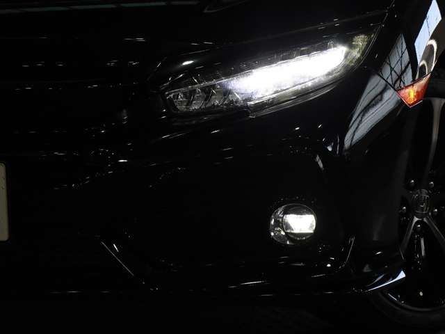 HONDA CIVIC HATCHBACK 2019 Image 31