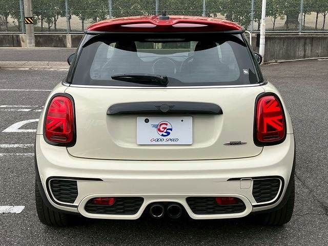 BMW MINI 2018 Image 31