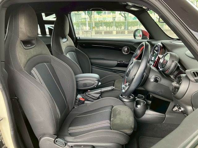 BMW MINI 2018 Image 31