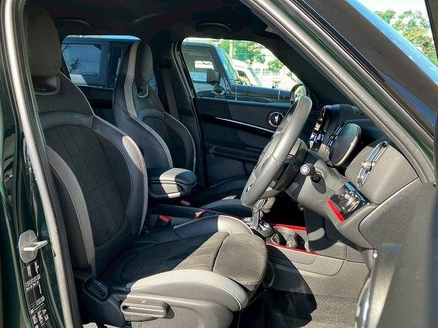 BMW MINI CROSSOVER 2022 Image 31