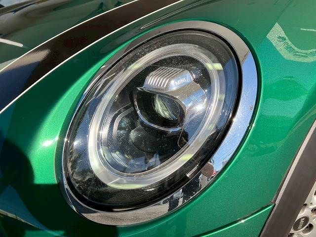 BMW MINI COOPER D 5DOOR 2021 Image 31