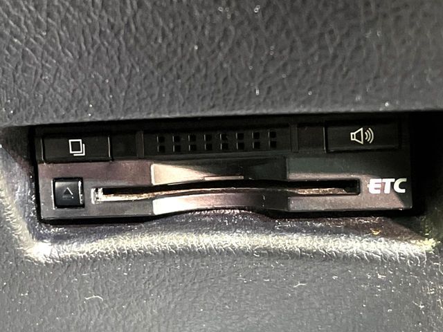 TOYOTA SIENTA 2015 Image 31