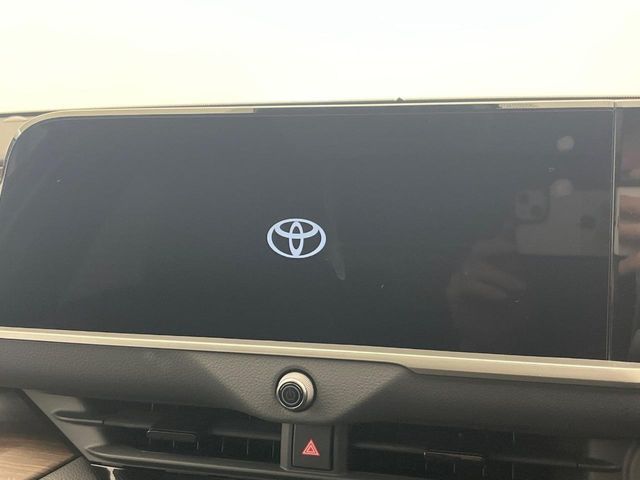 TOYOTA CROWN SEDAN HYBRID 2025 Image 31