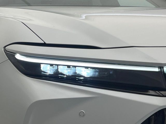 TOYOTA CROWN SEDAN HYBRID 2025 Image 31