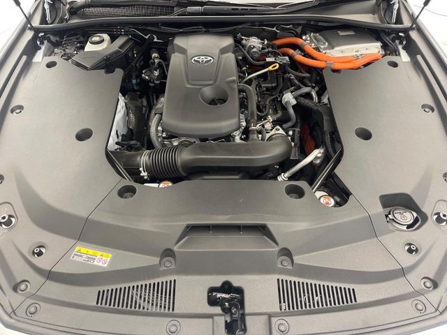 TOYOTA CROWN SEDAN HYBRID 2025 Image 31