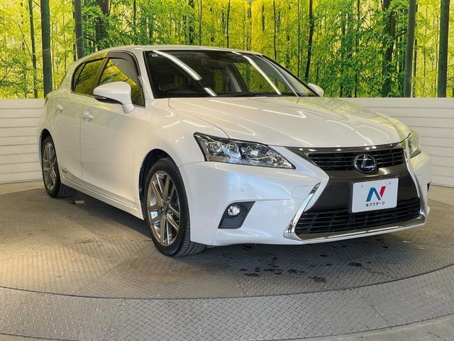 TOYOTA LEXUS CT200H 2017 Image 31