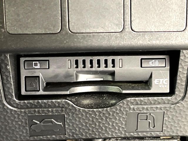 TOYOTA TANK 2017 Image 31