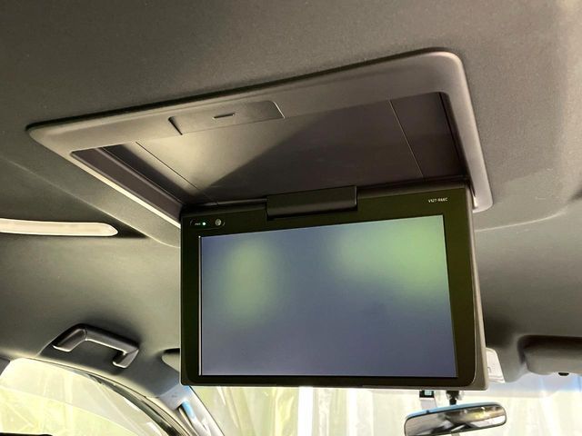 TOYOTA ALPHARD 2017 Image 31