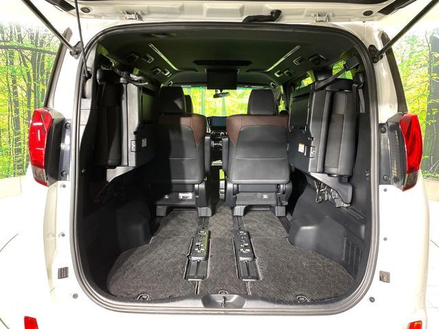 TOYOTA ALPHARD 2017 Image 31