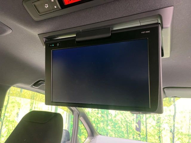 TOYOTA VOXY 4WD 2018 Image 31