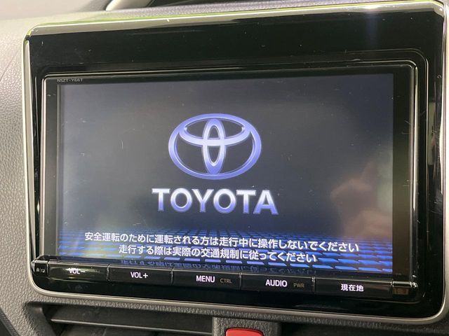 TOYOTA VOXY 4WD 2018 Image 31