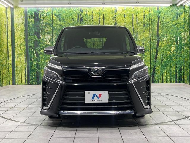 TOYOTA VOXY 4WD 2018 Image 31
