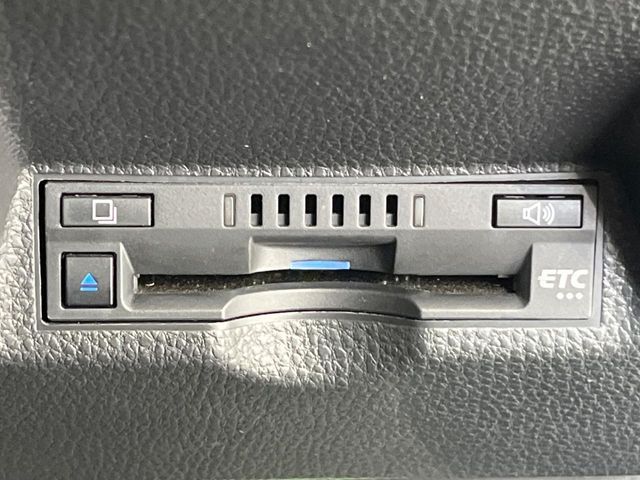 TOYOTA YARIS CROSS HYBRID 2021 Image 31