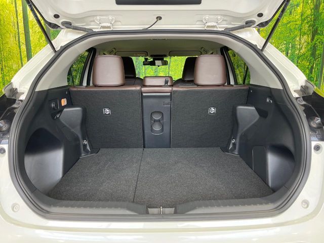 TOYOTA YARIS CROSS HYBRID 2021 Image 31