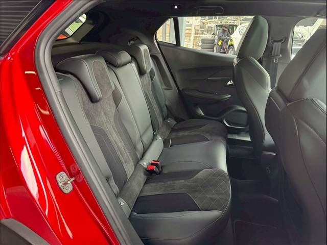 PEUGEOT 2008 2020 Image 31