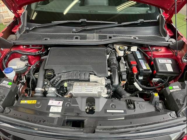 PEUGEOT 2008 2020 Image 31