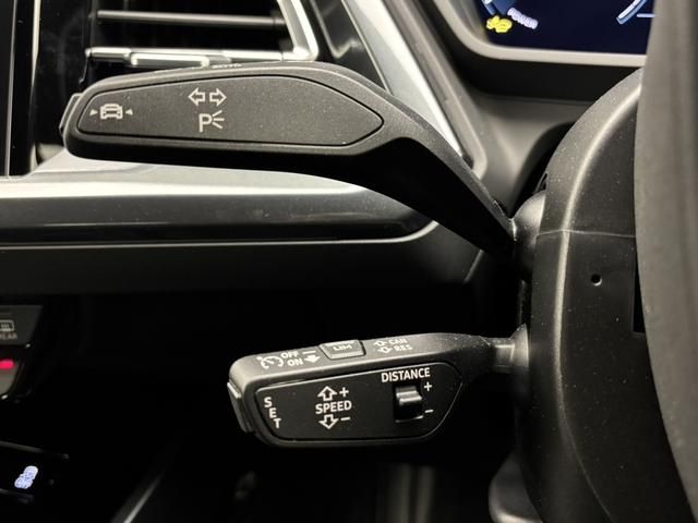 AUDI Q4 E-TRON 2024 Image 31