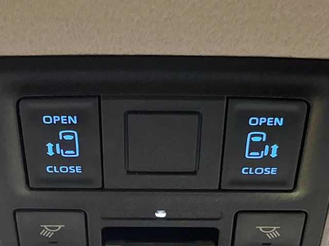 TOYOTA NOAH 2024 Image 31