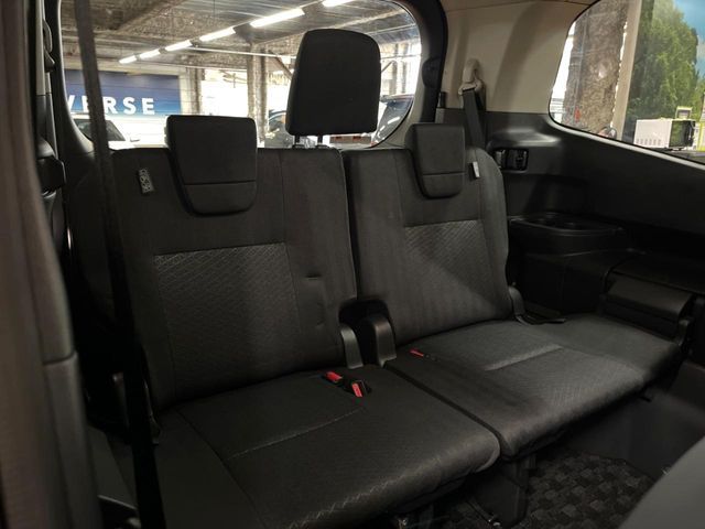 TOYOTA NOAH 2024 Image 31