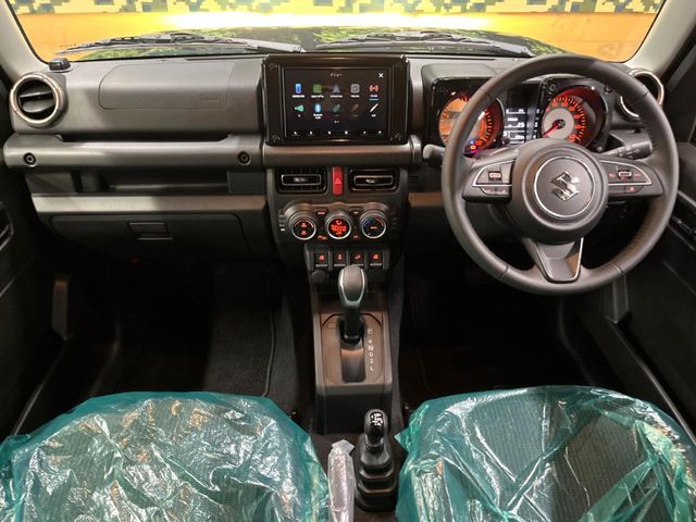 SUZUKI JIMNY NOMADE 2025 Image 31