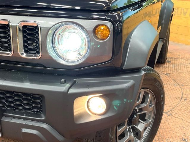 SUZUKI JIMNY NOMADE 2025 Image 31