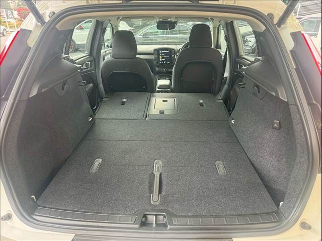 VOLVO XC40 2022 Image 31