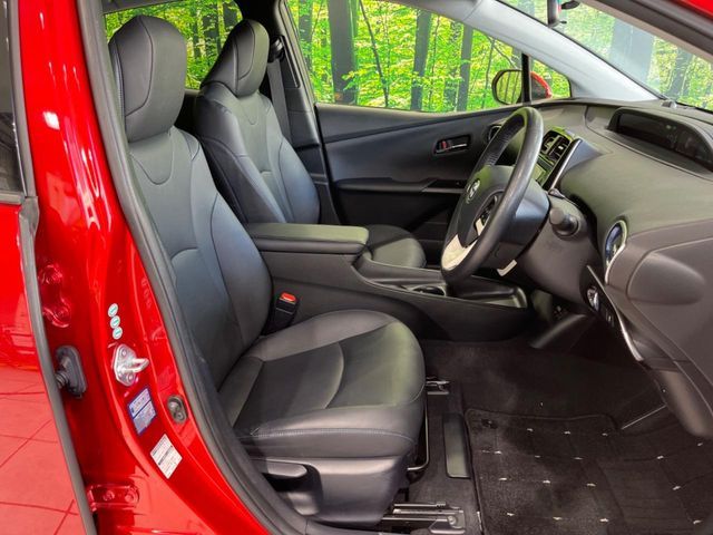 TOYOTA PRIUS 2016 Image 31