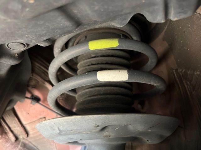 TOYOTA PRIUS 2016 Image 31