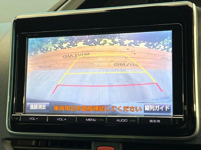 TOYOTA VOXY 2016 Image 31