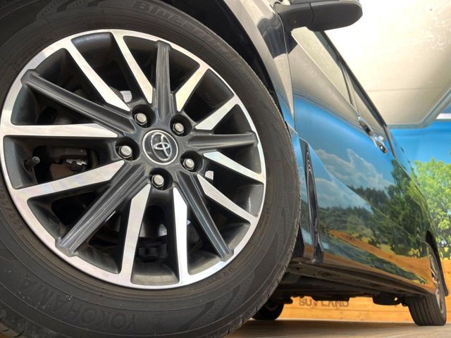 TOYOTA VOXY 2016 Image 31