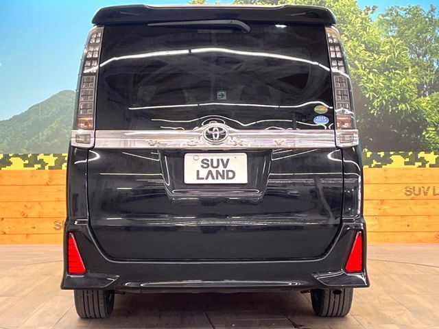 TOYOTA VOXY 2016 Image 31