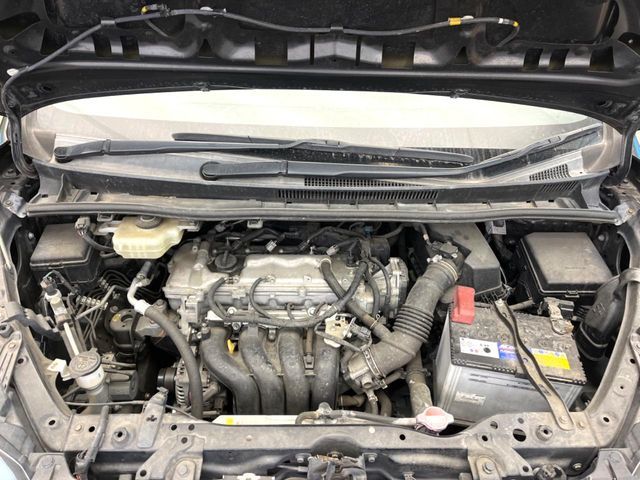 TOYOTA VOXY 2016 Image 31