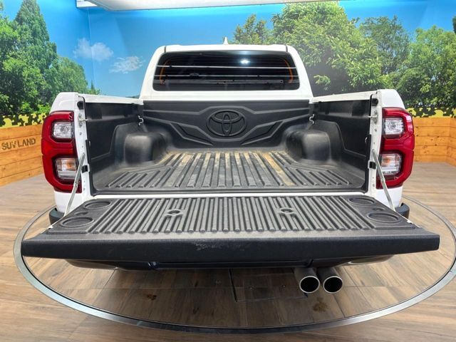 TOYOTA HILUX 4WD 2023 Image 31