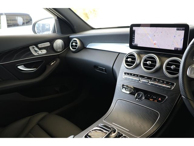 MERCEDES BENZ C CLAS 2019 Image 31