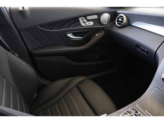 MERCEDES BENZ C CLAS 2019 Image 31