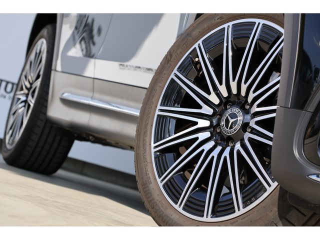 MERCEDES BENZ GLB 2024 Image 31