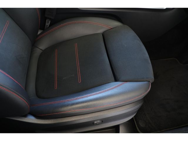 MERCEDES BENZ GLB 2020 Image 31