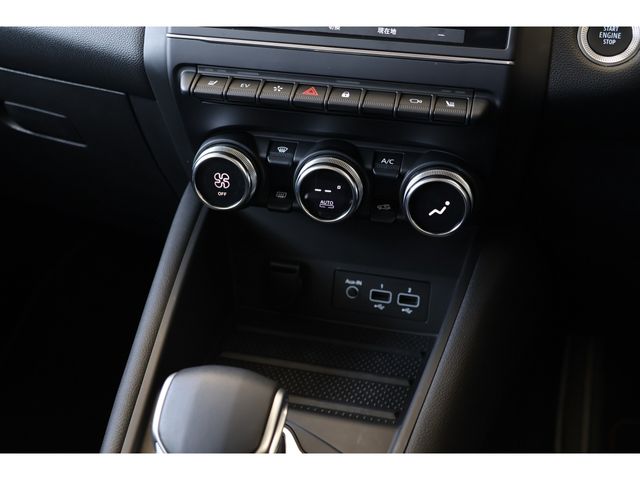 RENAULT CAPTUR 2023 Image 31