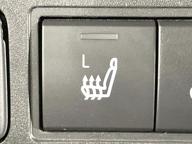 TOYOTA YARIS CROSS HYBRID 2025 Image 31