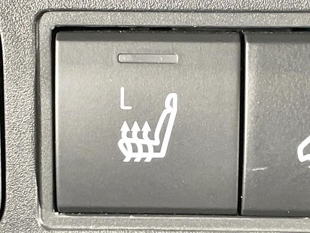 TOYOTA YARIS CROSS HYBRID 2025 Image 31