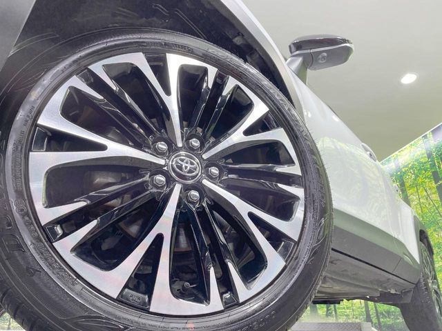 TOYOTA YARIS CROSS HYBRID 2025 Image 31