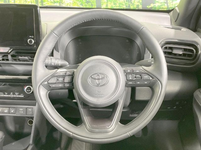 TOYOTA YARIS CROSS HYBRID 2025 Image 31